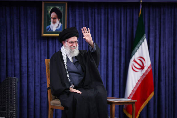 Убит верховный лидер Ирана Али Хаменеи, утверждают в Израиле. Что об этом заявили Трамп, Нетаньяху и официальный Тегеран?