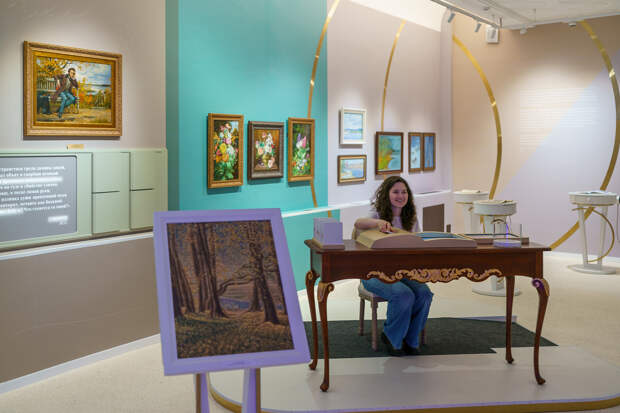 Экспозиция выставки «Эмоции природы, природа эмоций. Пушкинский литературный ландшафт»