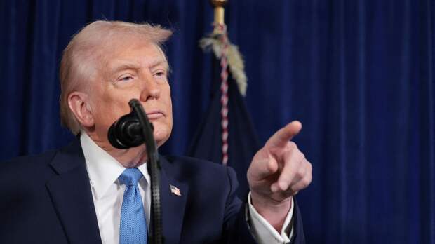 Гренландия не нужна: на Западе раскрыли, на какой остров нацелился Трамп