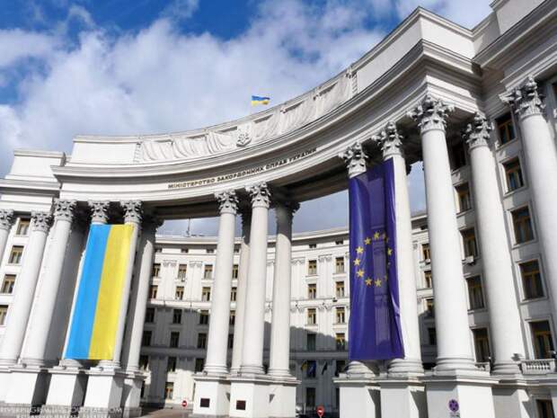 Отказ РФ пересмотреть приговоры Сенцову и Кольченко возмутил МИД Украины