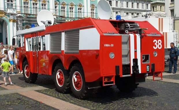 Советско-французский пожарный автомобиль ЗИЛ-Sides VMA-30 авто, зил, пожарная техника, пожарный автомобиль
