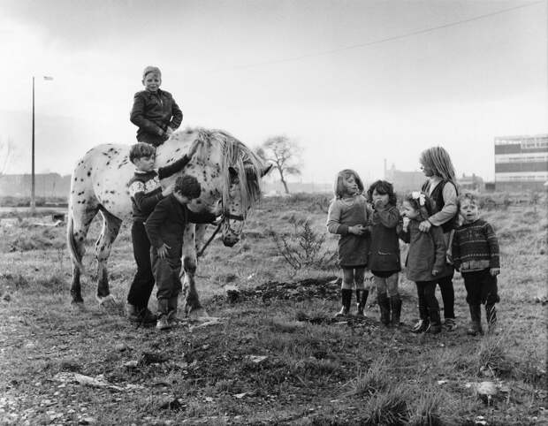 Обаяние трущоб Манчестера в фотографиях Ширли Бейкер 1960-х годов 3