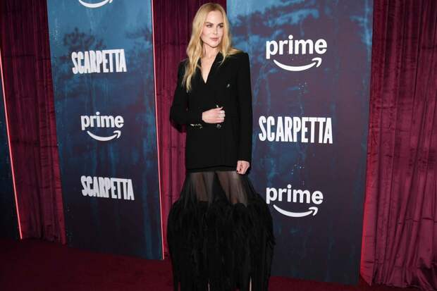 Образ Николь Кидман на премьере сериала оценили в сети фразой «наконец-то приличный парик»