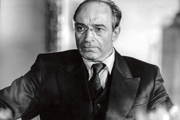 «Я был весь в шерсти и перьях»: как красавица-манекенщица бросила Гафта ради другого