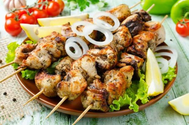 Шашлык из свинины с луком