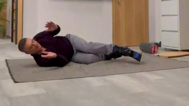 Доктор Мясников упал с тренажера во время съемок передачи