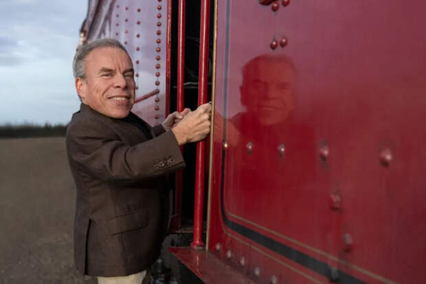 Актер Уорвик Дэвис: сериал "Гарри Поттер" будет с большей детализацией