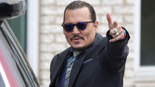 Joelle Rich: Johnny Depp Is Dating Amber Heard Trial Lawyer (Photos)