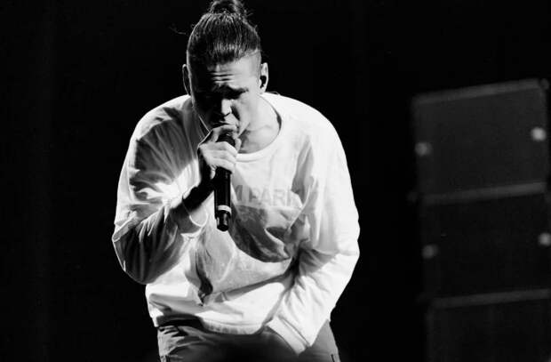 Сатоши переделал песню для «Евровидения». Кто присоединится к нему в новой версии?