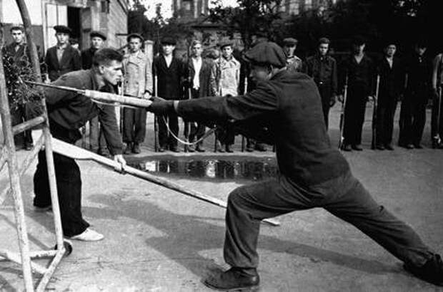 Рукопашный бой. Советская история