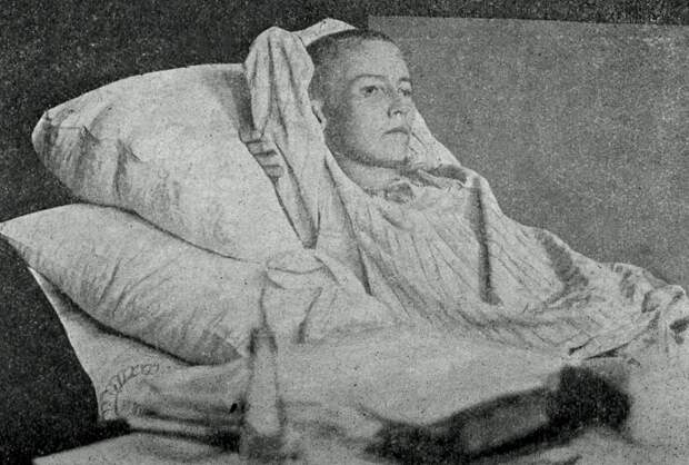 Фото с секретом: на знаменитом последнем снимке Тукая поэт был не один