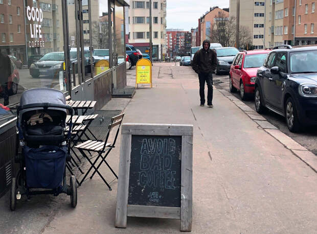 Тысячи украинцев покинули одну европейскую страну