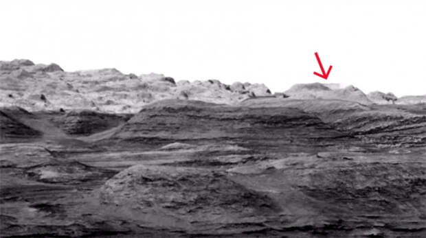Представители NASA стёрли на фотографии с Марса загадочную структуру