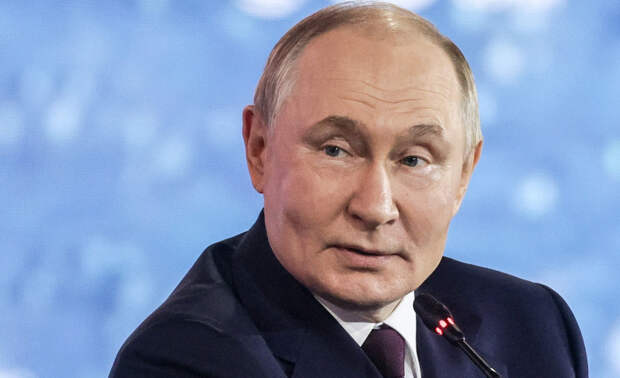 Путин провел встречу с губернатором Петербурга