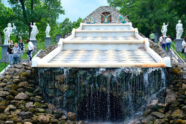 10 самых красивых фонтанов Санкт-Петербурга (ФОТО)