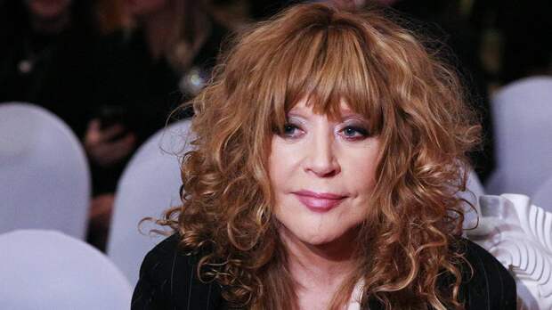 Продюсер Дворцов назвал дату возвращения Пугачевой в Россию