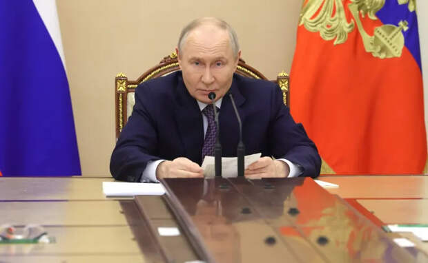 Путин рассказал Трампу об идее объявить перемирие на День Победы