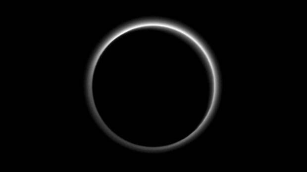 14. И, наконец, станция New Horizons сфотографировала затмение Солнца Плутоном интересные факты, наука, новости