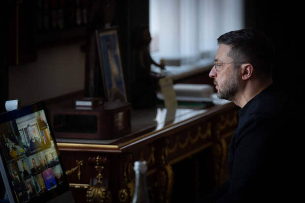 Зеленский заявил о тяжелой обстановке на Украине после российского удара