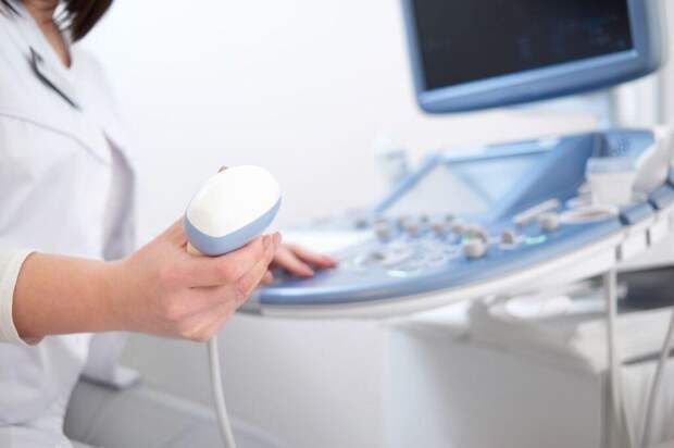 Доктор Мясников раскрыл простую защиту от камней в почках