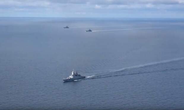 Британская флотилия вышла на крупную группу кораблей ВМФ