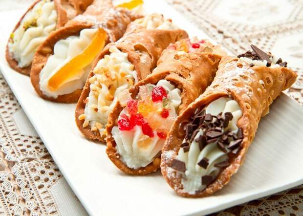 Канноли. Канноли.