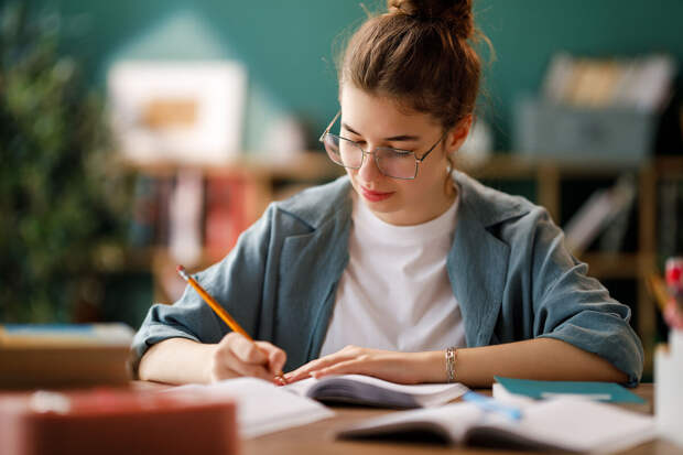 Педагог Подсухина: при подготовке к собеседованию по русскому нужно читать вслух