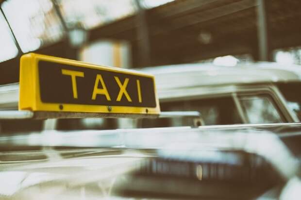 Возле столичных аэропортов появятся дома отдыха для таксистов