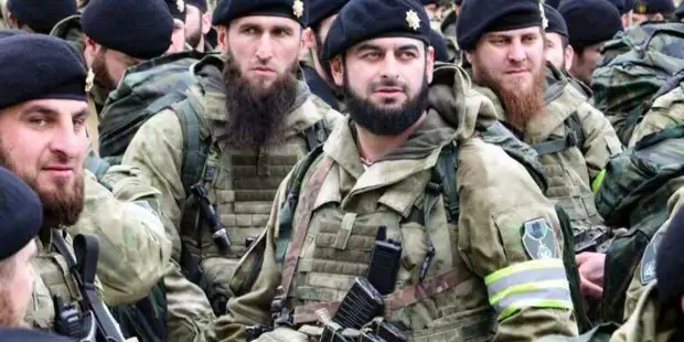 Новая военная машина России демонстрирует полную боевую мощь