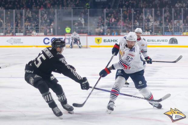 Кузнецов помещен на драфт отказов откуда его может забрать «Салават Юлаев»