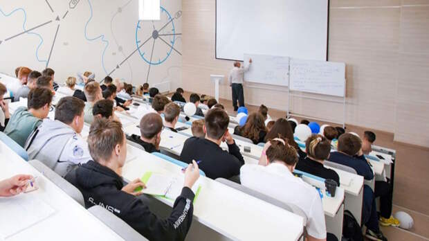 Минобрнауки утвердило квоты на президентские стипендии для студентов на 2026/27 учебный год