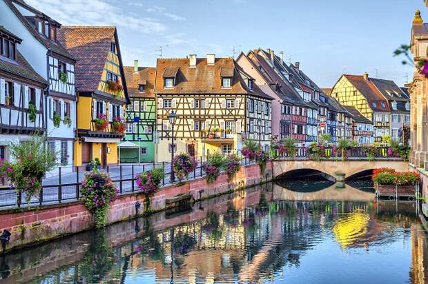 Colmar (Кольмар) — необыкновенно сказочно красивый городок Франции.