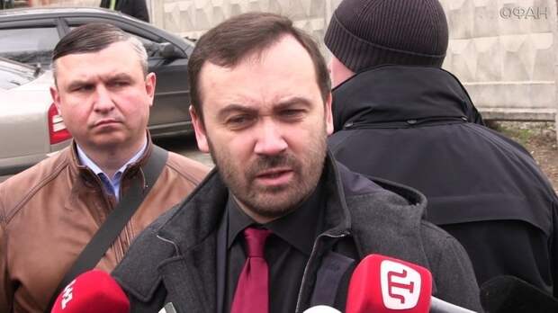 Розовый из ЮКОСа: проваливший майдан в РФ Илья Пономарев был «засвечен» на Крыме Розовый из ЮКОСа: проваливший майдан в РФ Илья Пономарев был «засвечен» на Крыме
