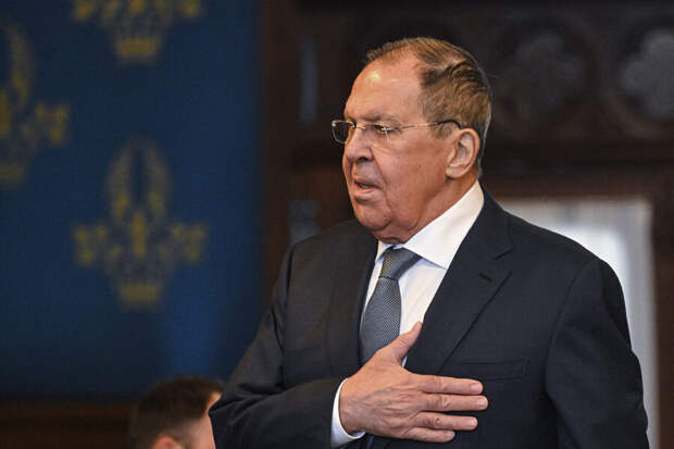 Лавров сочинил лирику к песне Маршала «Эти даты»