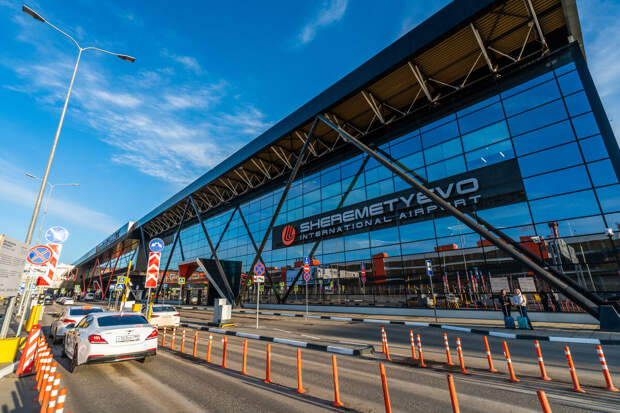 Аэропорт Шереметьево ввел ограничения на прием и отправку рейс