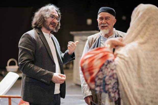 Татар театрларында апрель премьералары