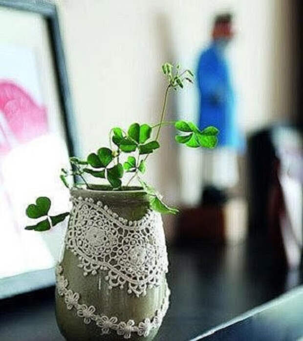 dekor vazy kruzhevom