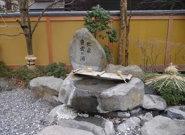 Nishiyama Onsen Keiunkan: самый старый отель в мире