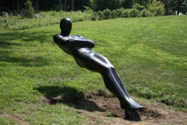 20 необычных скульптур, которые нарушают все законы