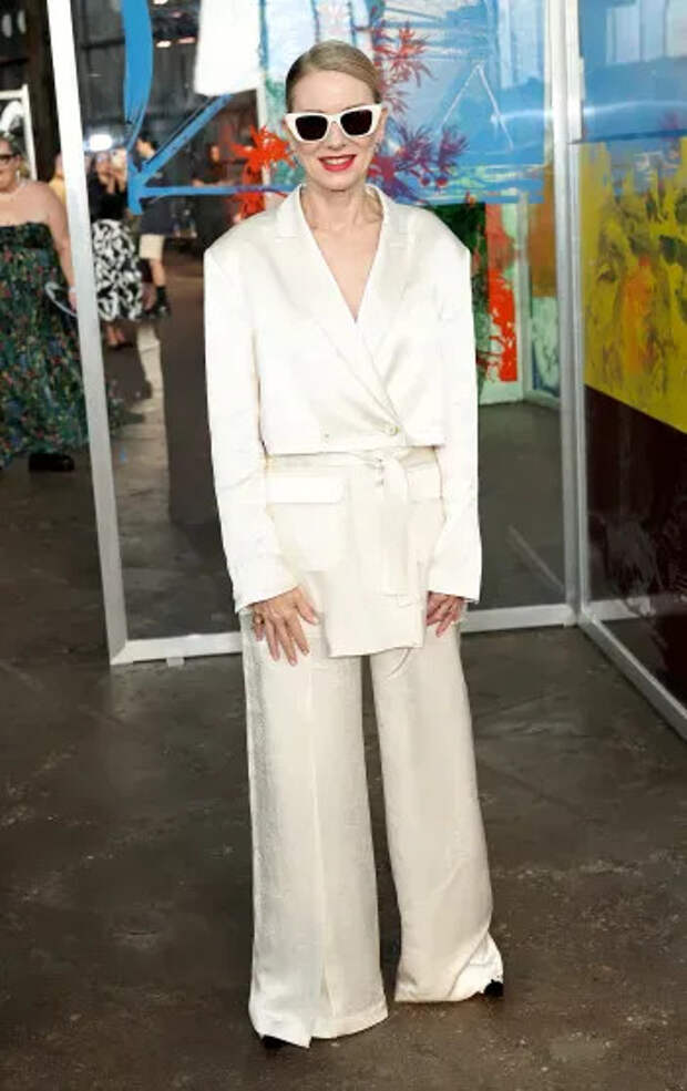 Наоми Уоттс на показе Jason Wu
