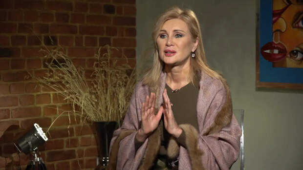 Вика Цыганова назвала назначение Константина Богомолова худшей кандидатурой на пост ректора Школы-студии МХАТ