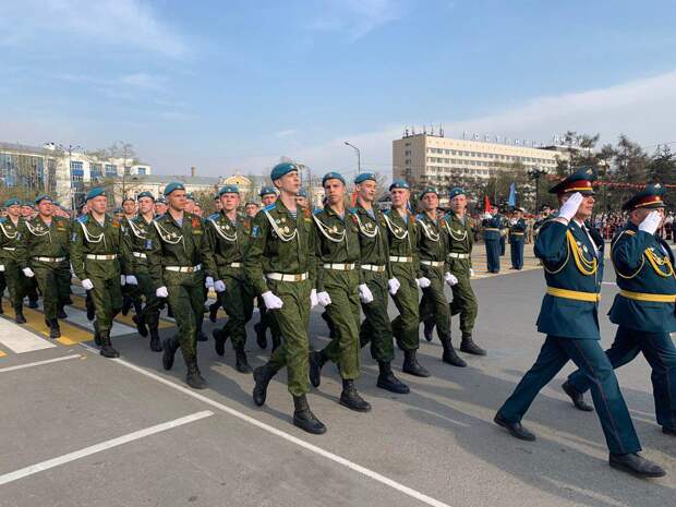 Фото парад 9 мая иркутск