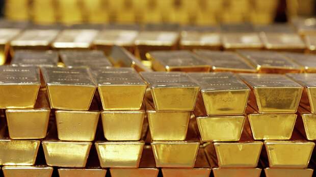 "Впервые в истории": золото бьет рекорды спроса и цены. И вот почему