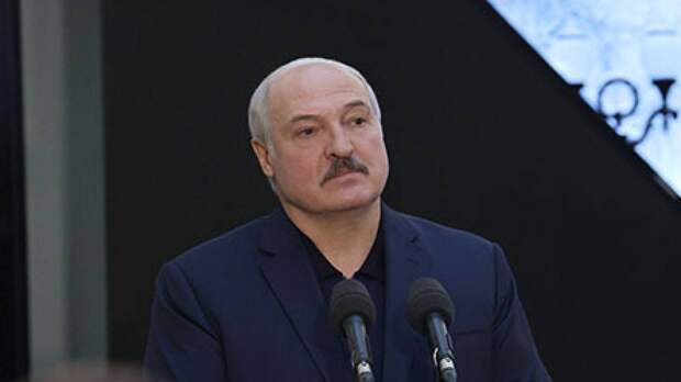 Лукашенко анонсировал учения белорусской армии и ВС РФ вблизи границы с Украиной