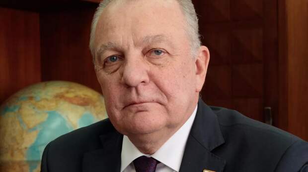 Машина төзелеше фәнни-җитештерү берләшмәсе башлыгы Александр Леонов вафат булган