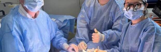 В Алматы провели уникальную реконструктивную операцию ребенку после тяжелого ожога