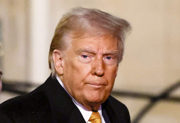 Трамп поздравил Путина с Новым годом и пожелал россиянам счастья