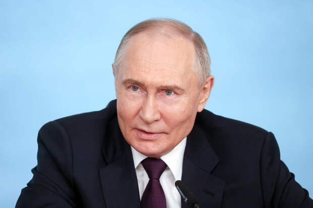 Президент России Путин объявил Игры стран Брикс-2024 в Казани открытыми
