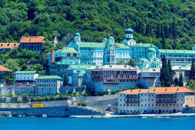 Элитный эскорт в Давосе подорожал до 9 млн рублей на время ВЭФ