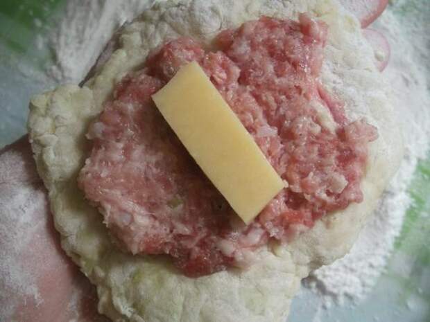 ПИРОЖКИ С МЯСОМ ИЗ КАБАЧКОВОГО ТЕСТА